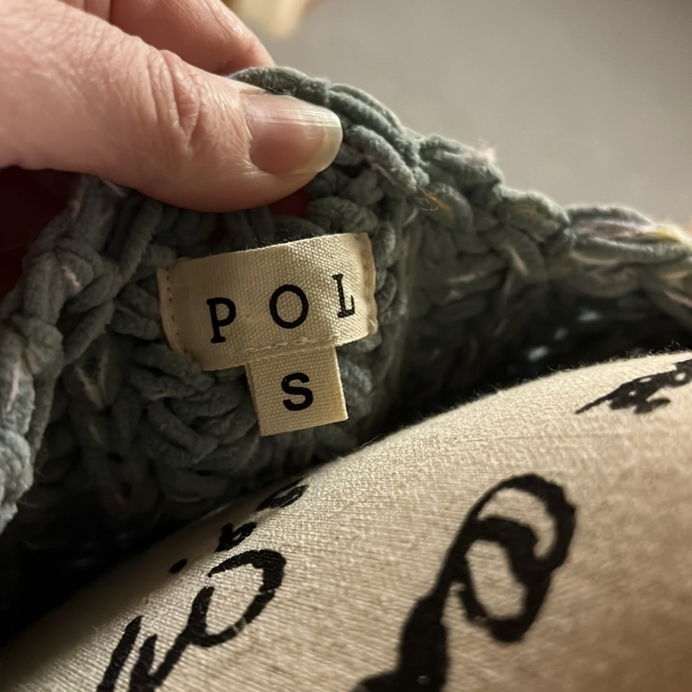 Sweater - Picture 3 of 5